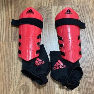 Unisex adult small adidas shin covers